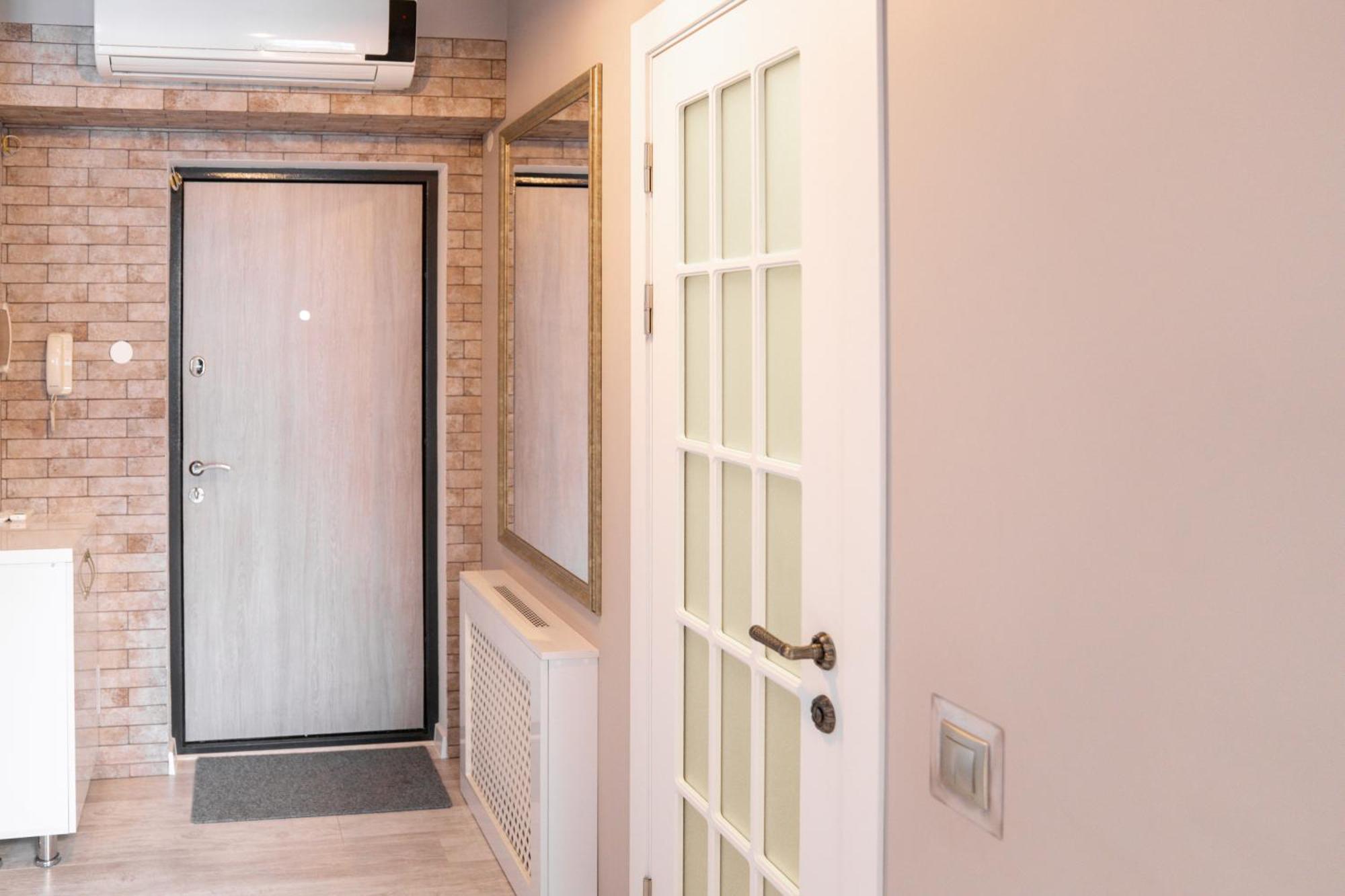 Tourist Grand Apartments Ultracentral تشيسيناو المظهر الخارجي الصورة